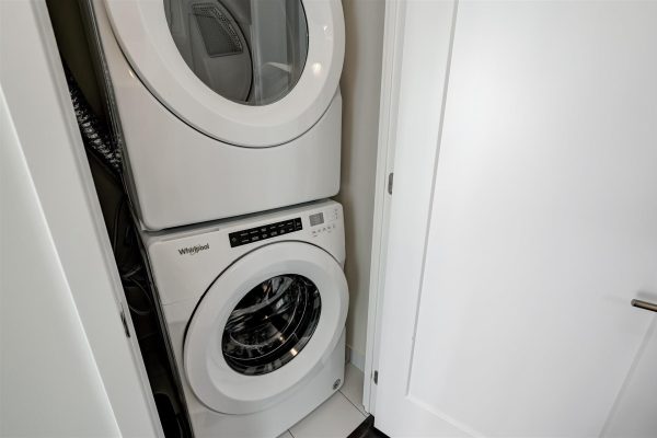 25-Laundry_Closet-1