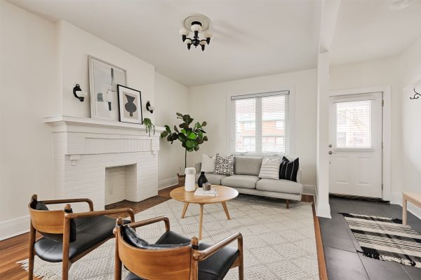 04-LivingRoom-1
