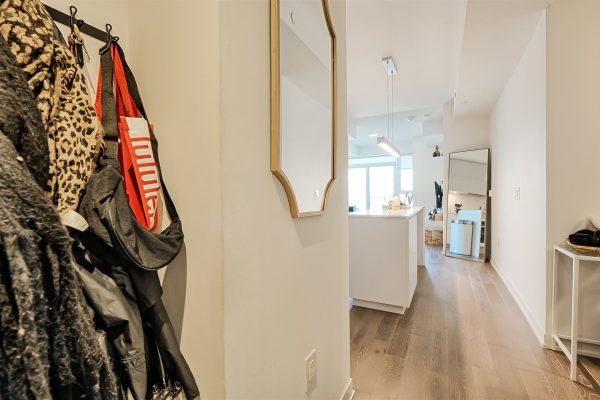 07-Foyer-2
