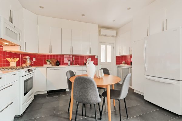 12-Kitchen-1