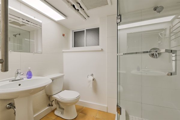 35-LowerLevel_Bathroom-1
