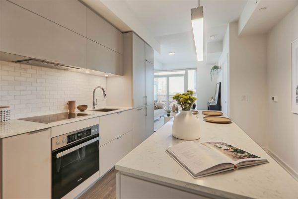 10-Kitchen-2
